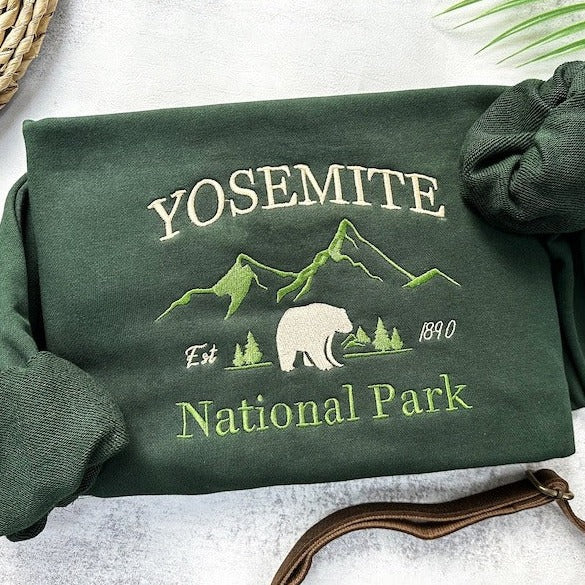 Yosemite National Park Embroidered Sweatshirt, Vintage Yosemite Embroidered Crewneck