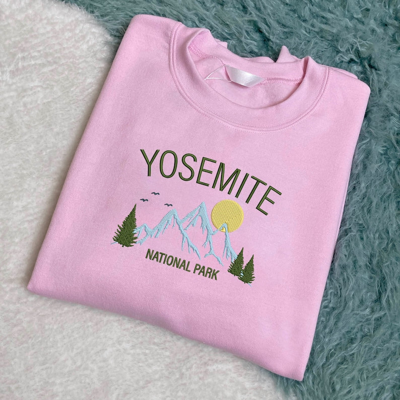 Yosemite National Park Embroidered Sweatshirt