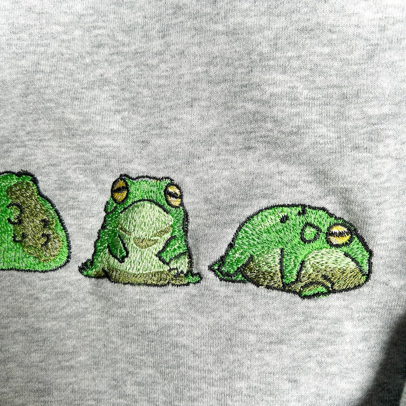Frog Embroidered Sweatshirt